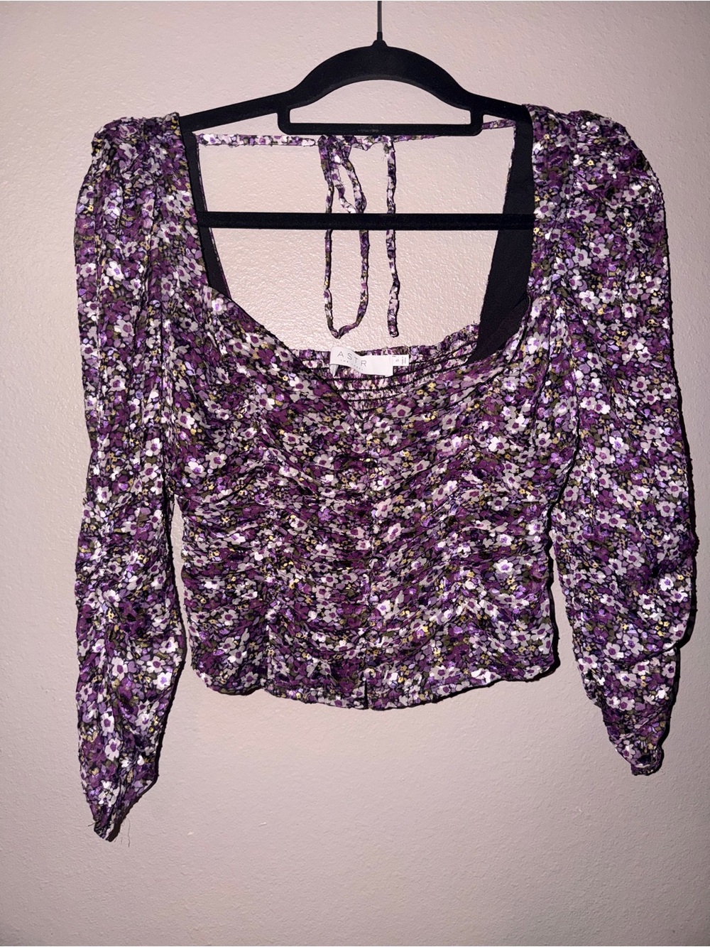 Astr Purple Floral Ruched Tie-Back Long Sleeve Crop Top